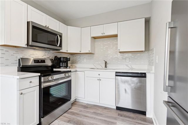 209 Woodstock ST, Portsmouth, VA 23701