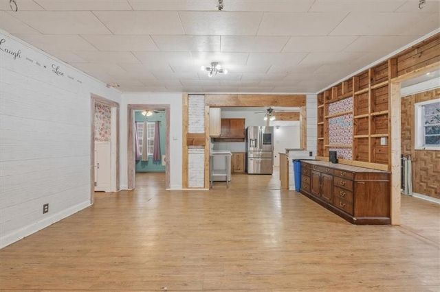 1491 Booze Mountain SE Road, Silver Creek, GA 30173