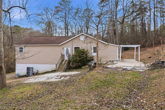 1491 Booze Mountain SE Road, Silver Creek, GA 30173