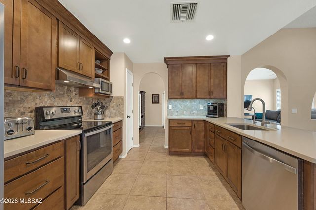 37830 S Silverwood Drive, Tucson, AZ 85739