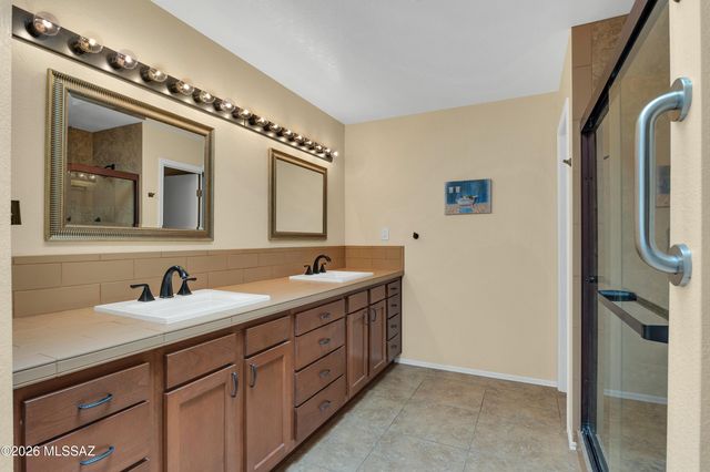37830 S Silverwood Drive, Tucson, AZ 85739