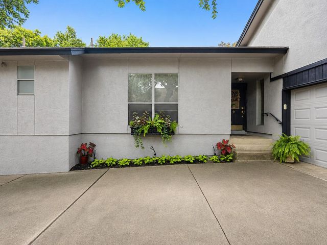 3479 Wellsprings Drive, San Antonio, TX 78230