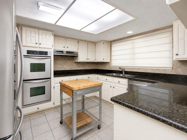 3479 Wellsprings Drive, San Antonio, TX 78230