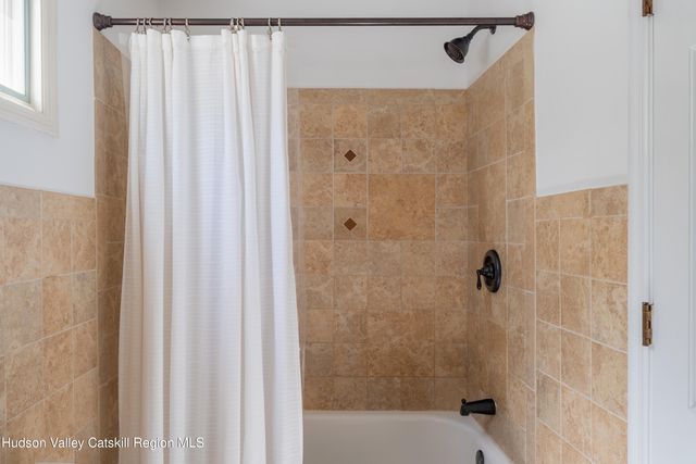 1 Stone Ridge Court, Woodstock, NY 12498