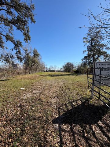 1031 Niagara Street, Houston, TX 77051