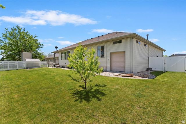 3524 N 3000 W, Farr West, UT 84404