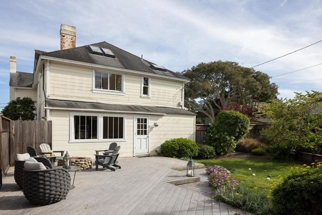 226 Willow Street, Pacific Grove, CA 93950