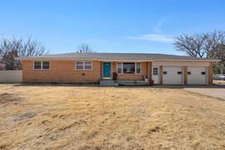 200 Western Street, Claude, TX 79019