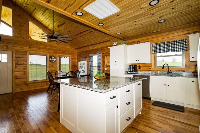 486 Old State Road, Wellington, KY 40387