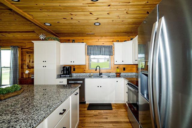 486 Old State Road, Wellington, KY 40387