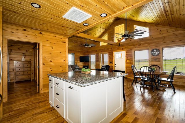 486 Old State Road, Wellington, KY 40387