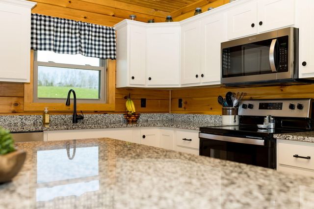 486 Old State Road, Wellington, KY 40387