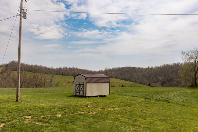 486 Old State Road, Wellington, KY 40387