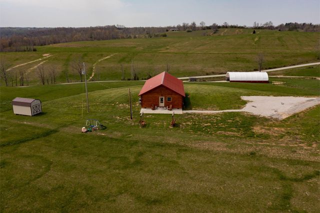 486 Old State Road, Wellington, KY 40387