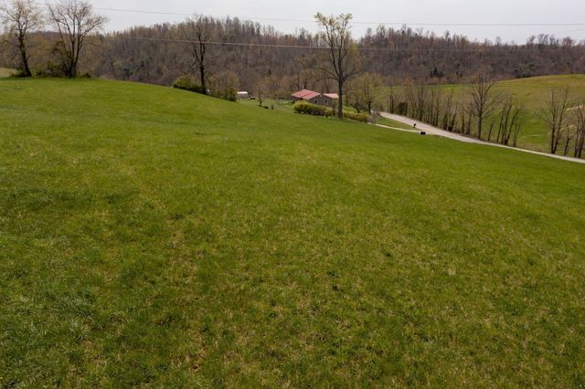 486 Old State Road, Wellington, KY 40387