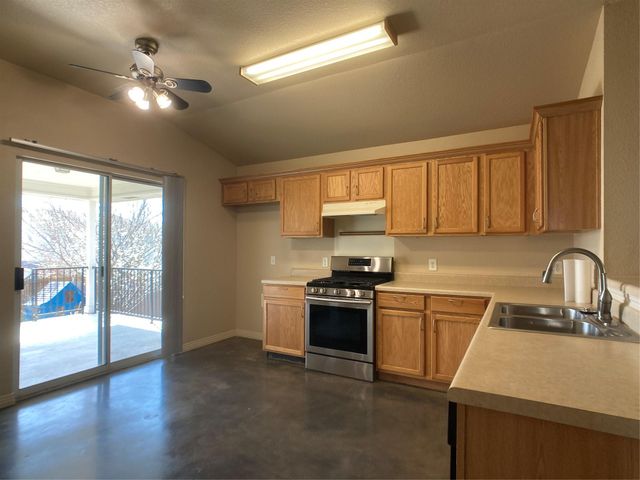 1009 Grey Castle DR, Pflugerville, TX 78660