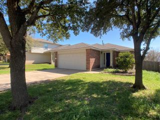 1009 Grey Castle DR, Pflugerville, TX 78660