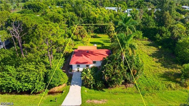 3628 Tropical Point DR, St James City, FL 33956