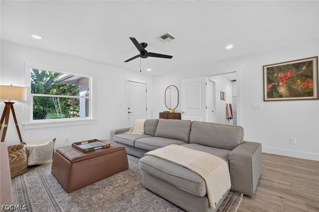 3628 Tropical Point DR, St James City, FL 33956
