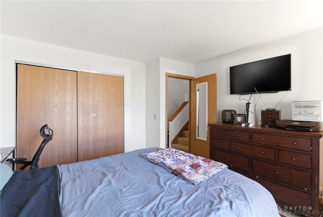 1562 Alameda Drive, Xenia, OH 45385