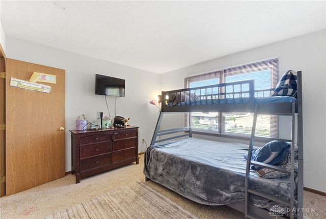 1562 Alameda Drive, Xenia, OH 45385