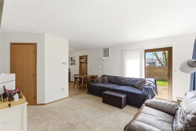 1562 Alameda Drive, Xenia, OH 45385