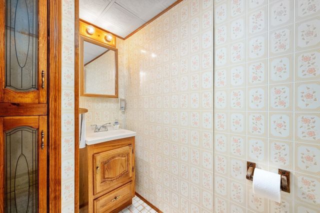 4 Circuit Rd., Braintree, MA 02184