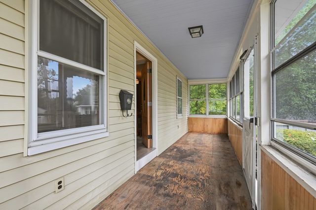 4 Circuit Rd., Braintree, MA 02184