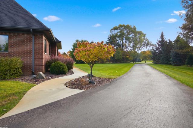 4376 Lancaster Drive, Clarkston, MI 48348