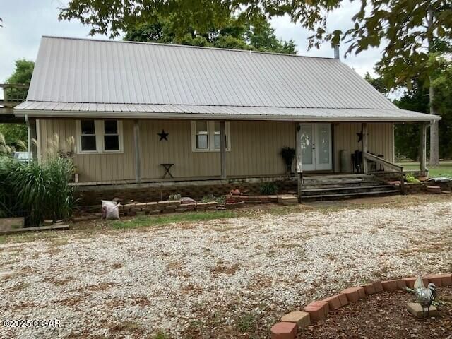 10437 County Rd 270, Carl Junction, MO 64834