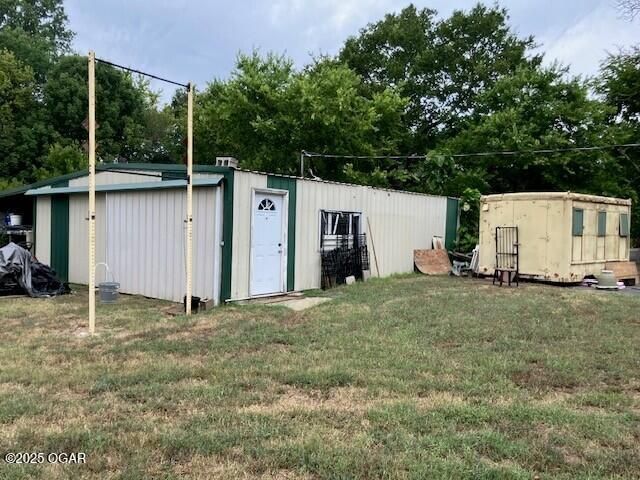 10437 County Rd 270, Carl Junction, MO 64834