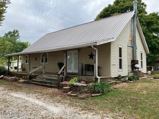 10437 County Rd 270, Carl Junction, MO 64834