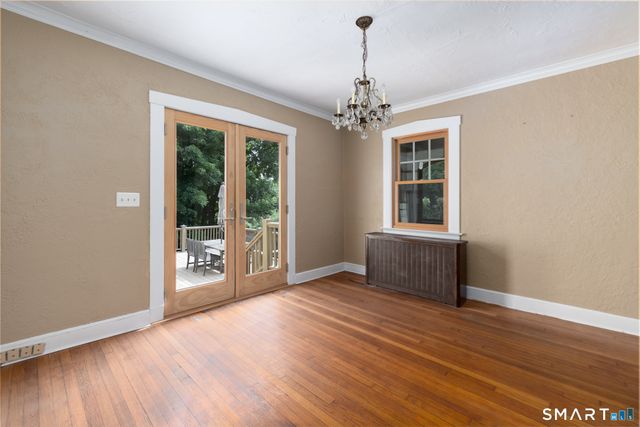 127 Roger Road, New Haven, CT 06515