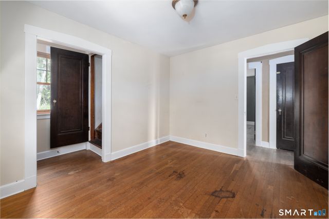 127 Roger Road, New Haven, CT 06515