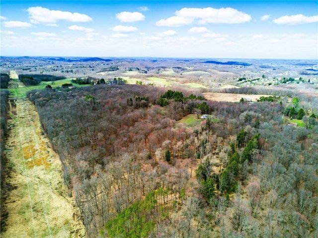 143 Gracie Lane, Adams Twp, PA 16046