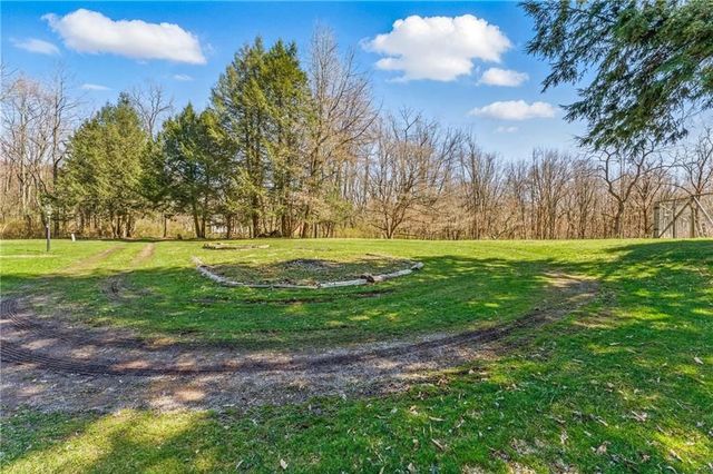 143 Gracie Lane, Adams Twp, PA 16046