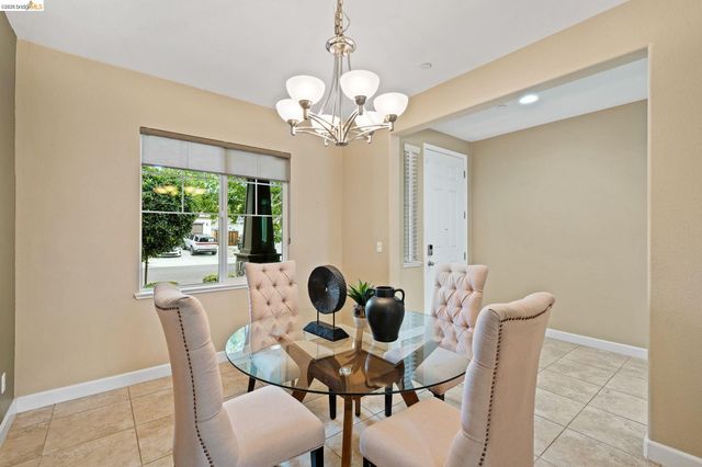 1361 Bellerose Ct, Brentwood, CA 94513