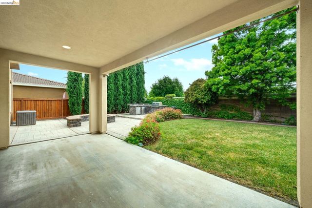 1361 Bellerose Ct, Brentwood, CA 94513