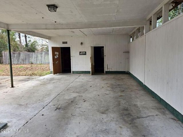 121 N Lombard Street, Opelousas, LA 70570