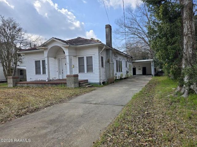 121 N Lombard Street, Opelousas, LA 70570