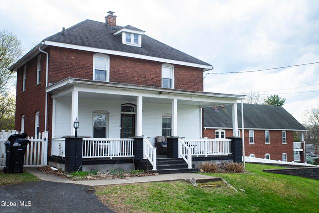 3 Luther Street, Troy, NY 12180
