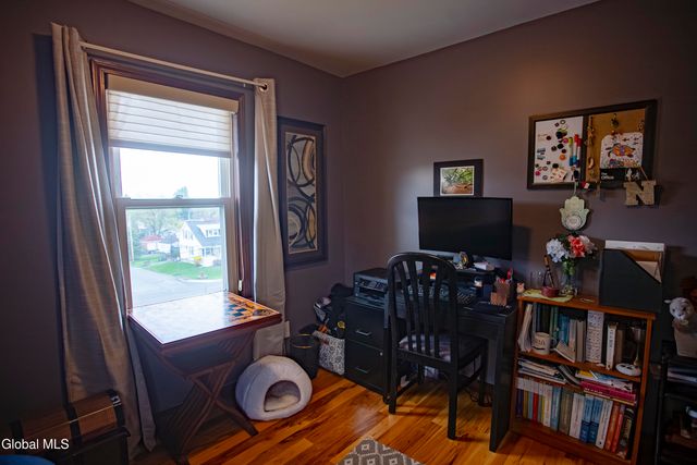 3 Luther Street, Troy, NY 12180