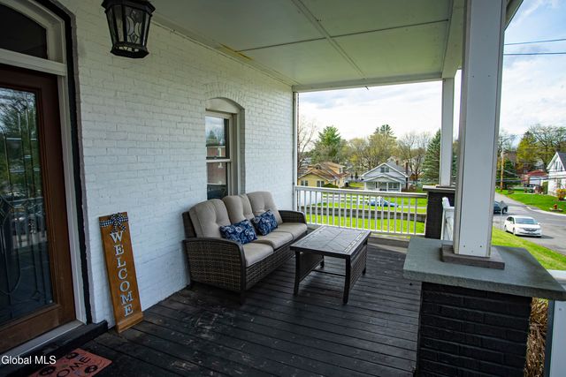 3 Luther Street, Troy, NY 12180