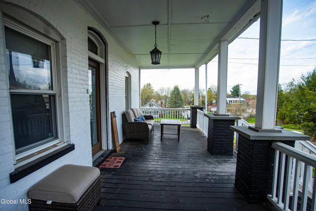 3 Luther Street, Troy, NY 12180