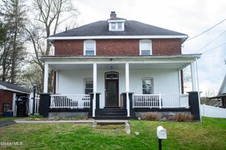 3 Luther Street, Troy, NY 12180