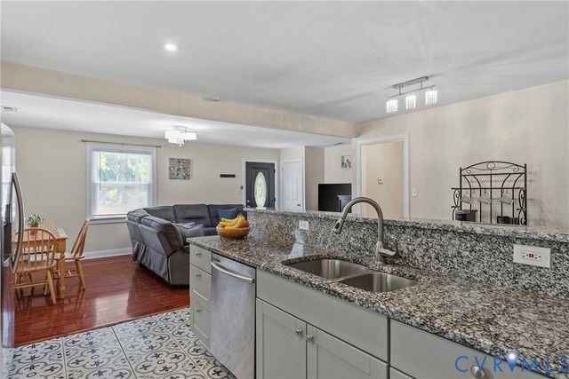 1810 Rockwood Rd, Henrico, VA 23226