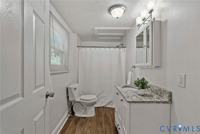 1810 Rockwood Rd, Henrico, VA 23226