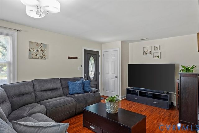 1810 Rockwood Rd, Henrico, VA 23226