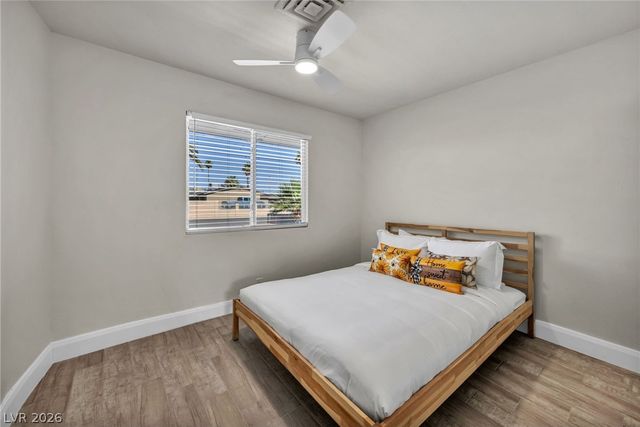 1305 North Mallard Street, Las Vegas, NV 89108