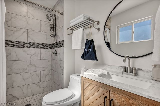1305 North Mallard Street, Las Vegas, NV 89108